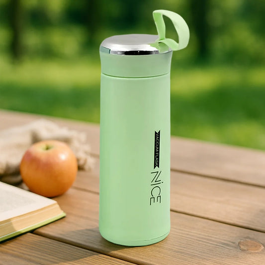 Vacuum Insulated Water Bottle – Leakproof, Stylish & Temperature Retaining Flask